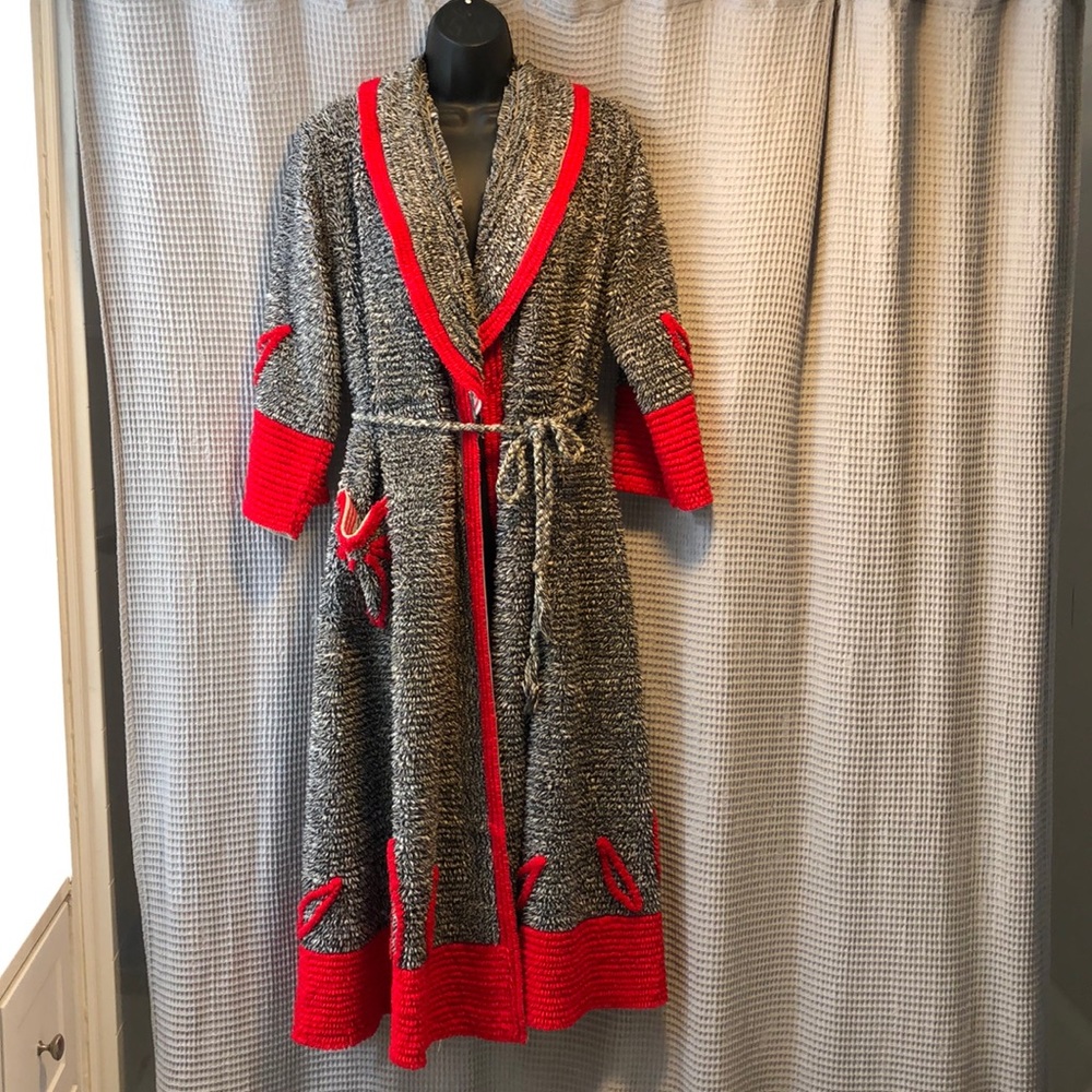 Vintage 1950s 1960s chenille robe red grey rare